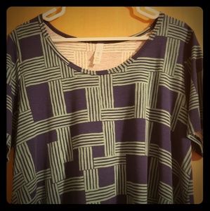 LulaRoe Perfect T XL